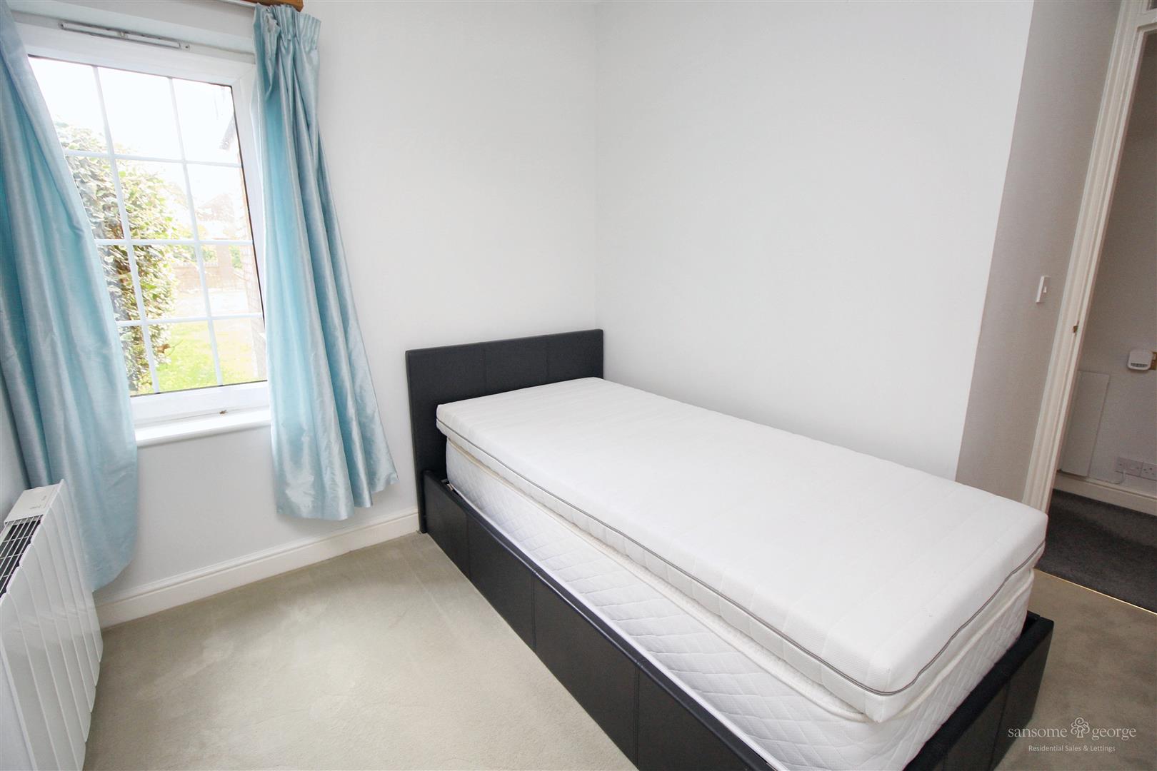Park Lane, Tilehurst, Reading